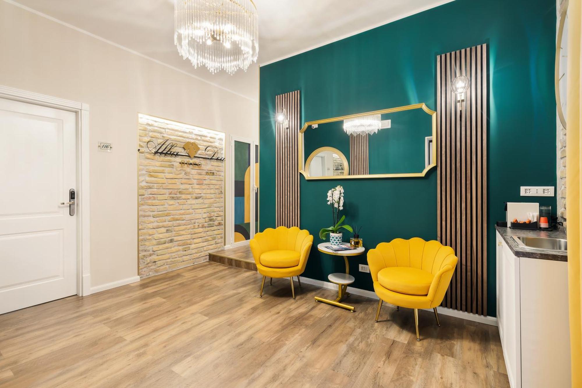 Отель Albadea Deco&Jacuzzi Рим Экстерьер фото